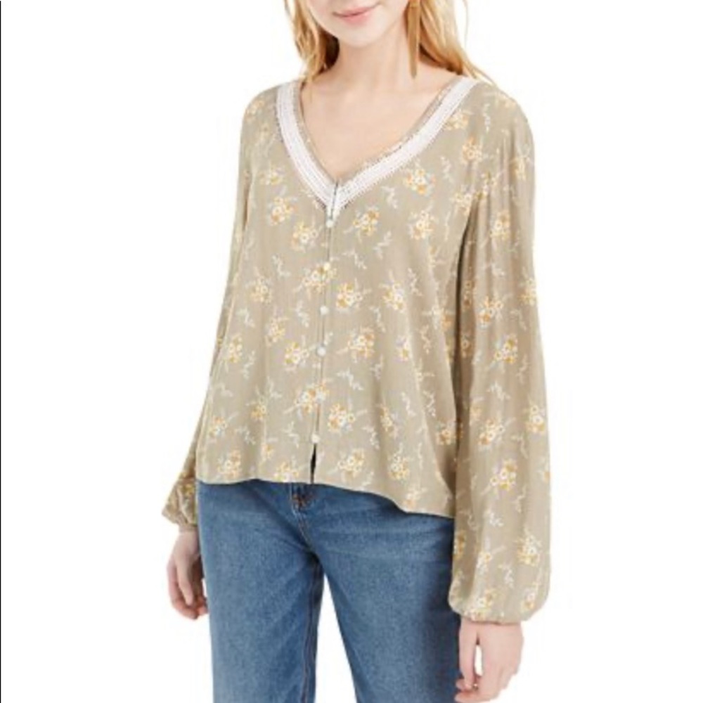 Hippie Rose Crochet Trim blouse